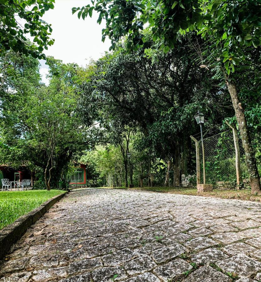 Pousada Das Pedras Passa Quatro Exterior photo